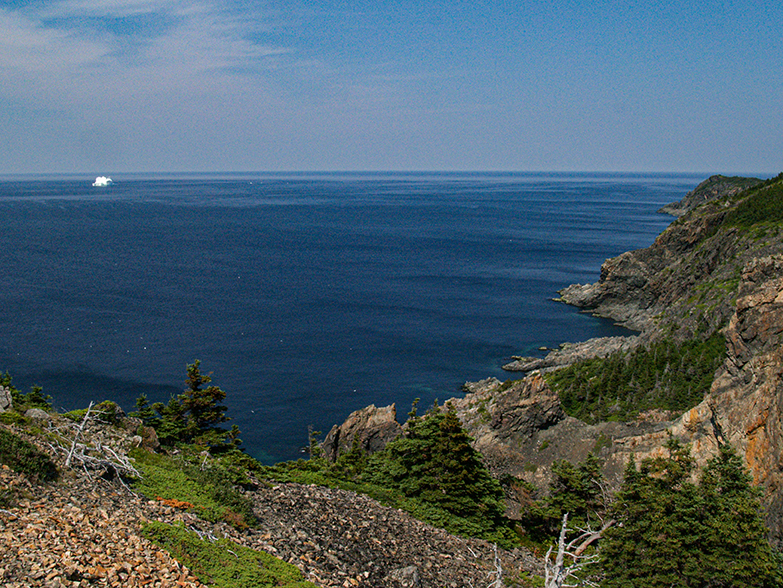 Iceberg on Horizon